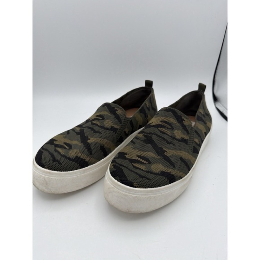 Steve Madden Camo Slip On Sneakers Women's Size 8.5 Green Knit Casual       1629